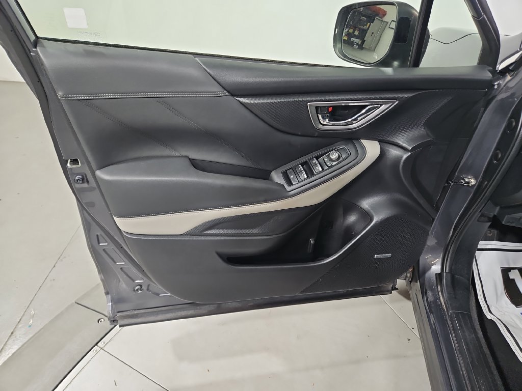 Used 2022 Subaru Forester Limited AWD/4WD image 11