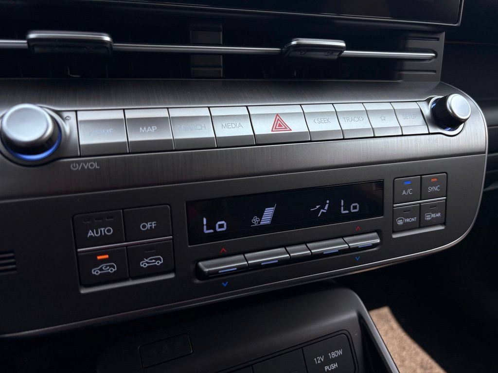 New 2026 Hyundai Kona SEL Premium FWD image 18