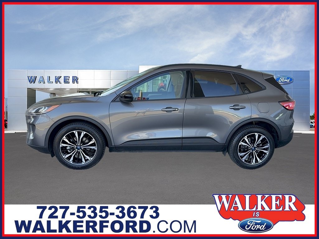 Certified 2022 Ford Escape SE w/ SE Sport Appearance Package AWD/4WD video 1