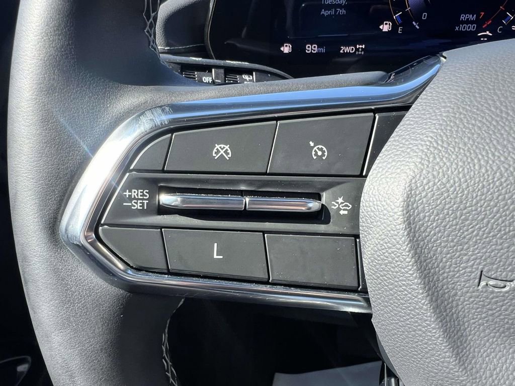 Used 2024 Chevrolet Traverse Z71 image 22