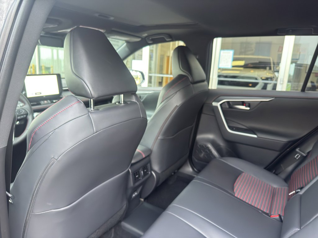 Used 2025 Toyota RAV4 XSE image 7
