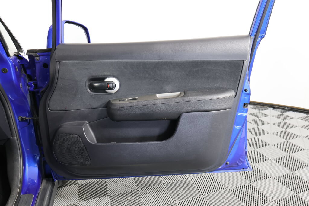 Used 2011 Nissan Versa 1.8 S w/ PWR Plus Pkg FWD image 25