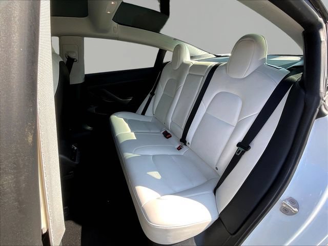 Used 2022 Tesla Model 3 Long Range AWD/4WD image 21