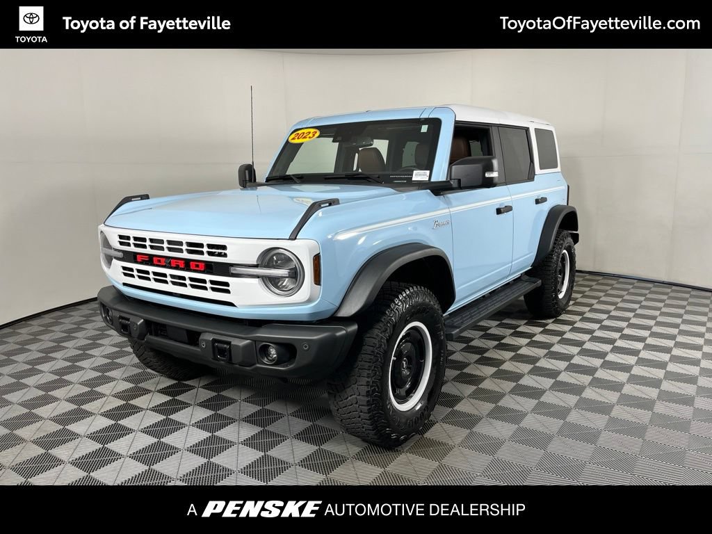 Used 2023 Ford Bronco Heritage Edition AWD/4WD image 1