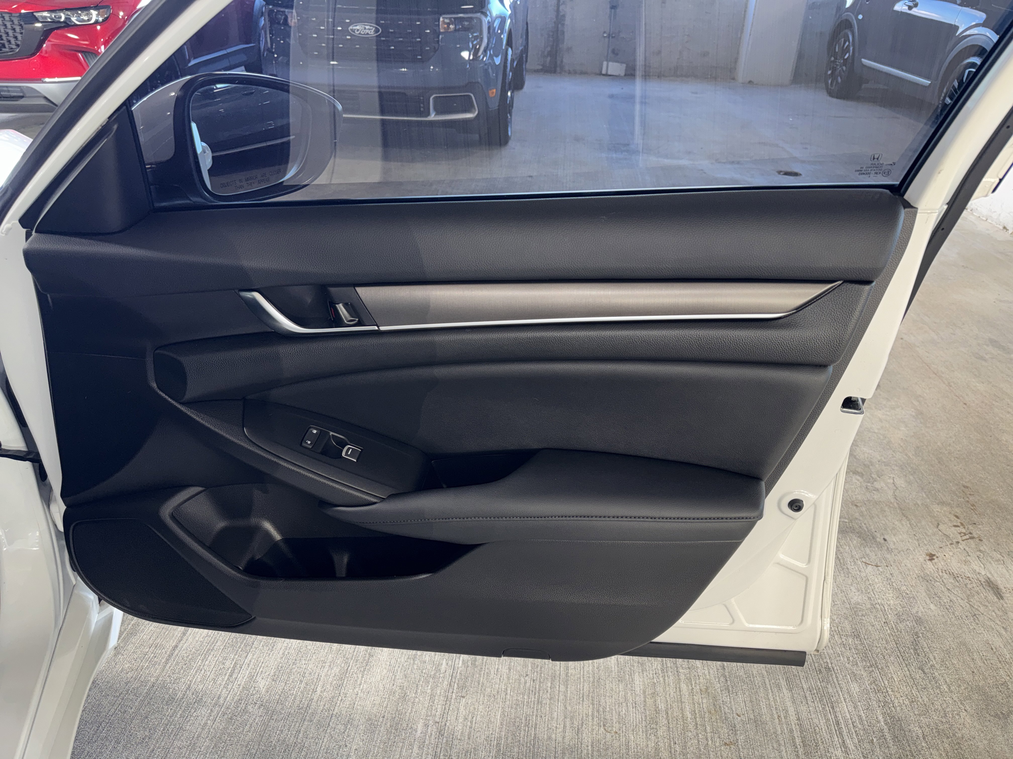 Used 2021 Honda Accord LX image 9