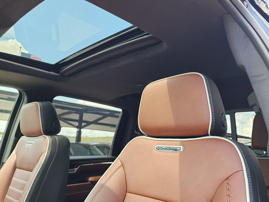 New 2026 GMC Sierra 3500 Denali Ultimate image 19