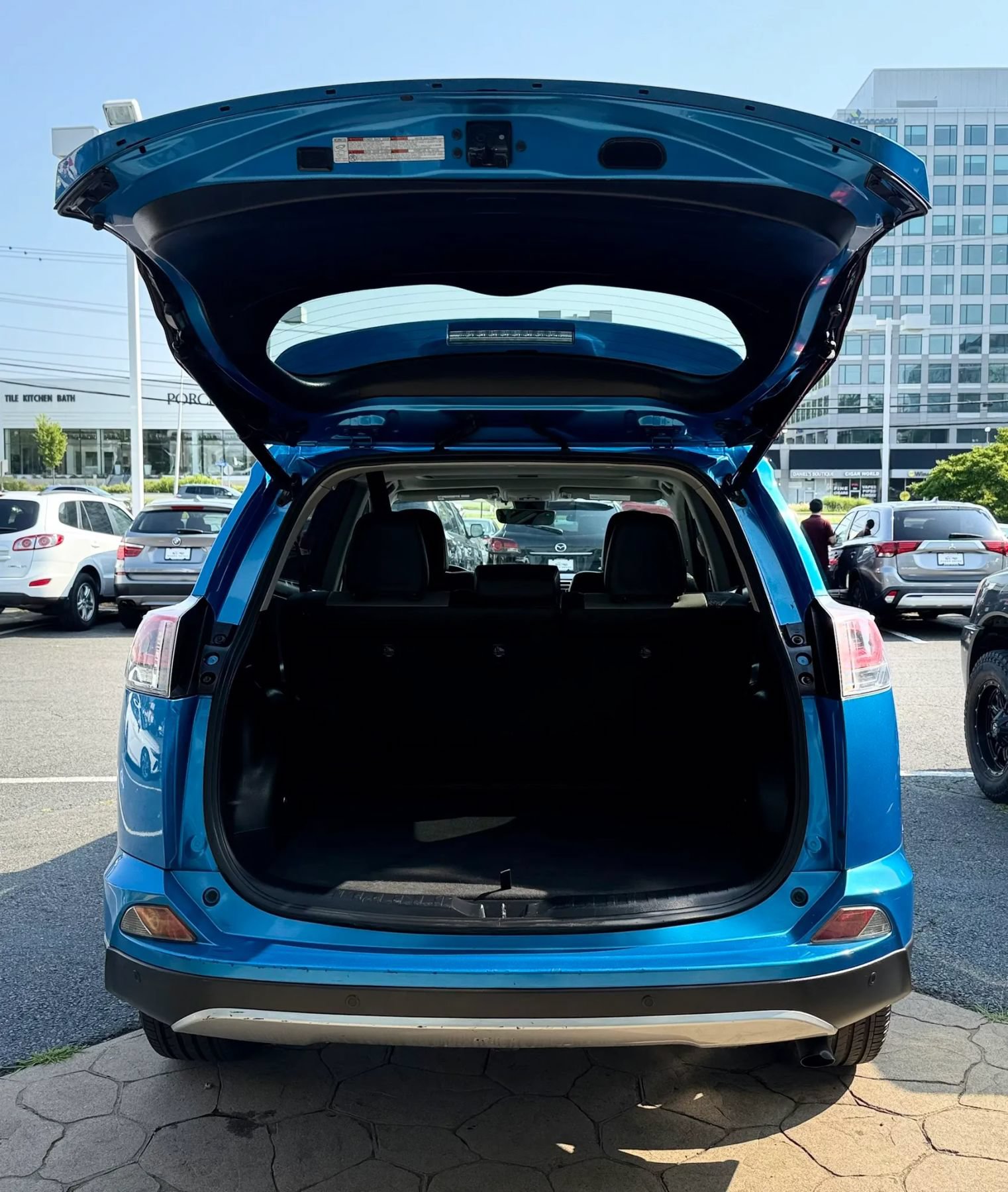Used 2016 Toyota RAV4 Limited AWD/4WD image 41