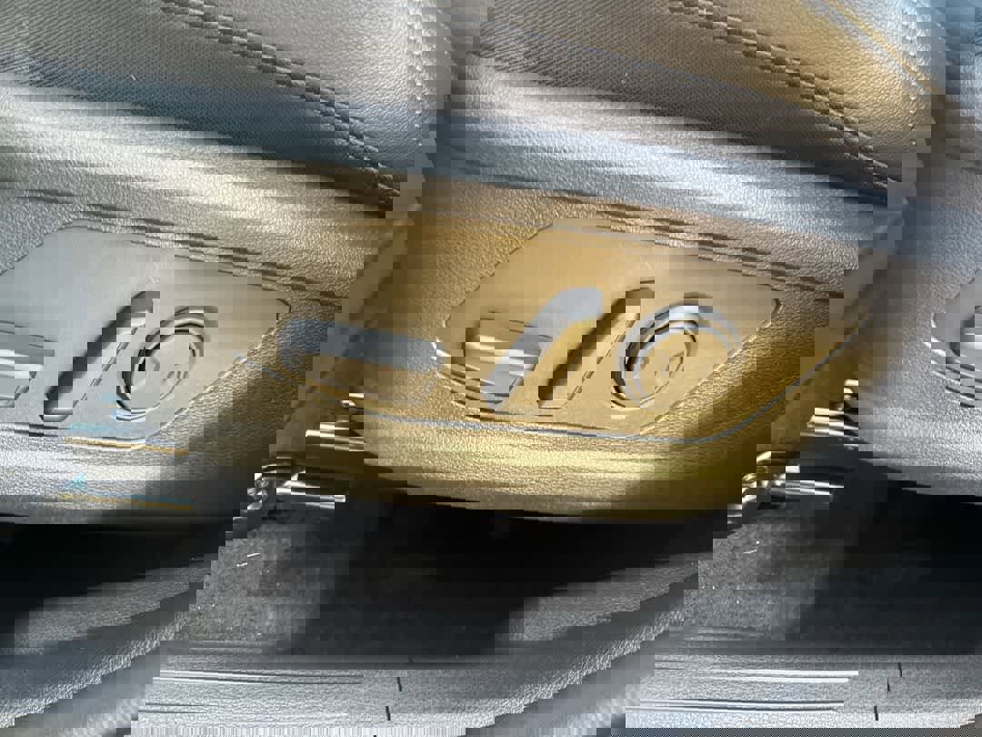 New 2026 Kia Sportage EX image 12