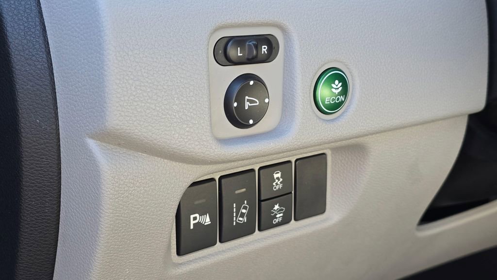 Used 2017 Honda Pilot Elite image 28