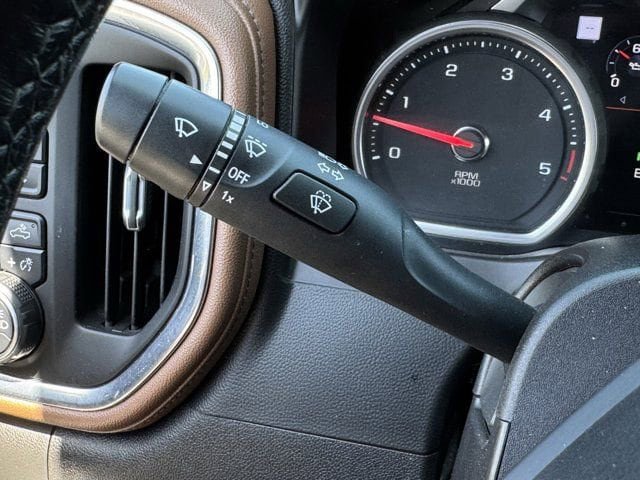 Used 2022 Chevrolet Silverado 2500 High Country image 23