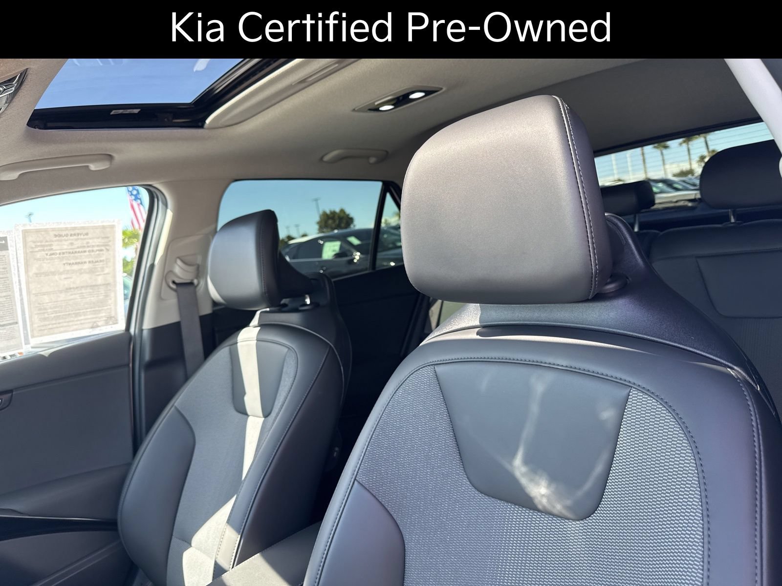 Certified 2025 Kia Niro EX Touring FWD image 21