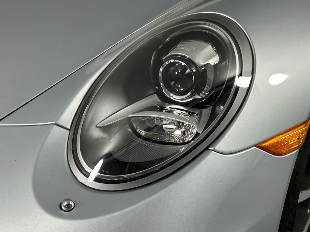 Used 2015 Porsche 911 Targa 4S AWD/4WD image 8