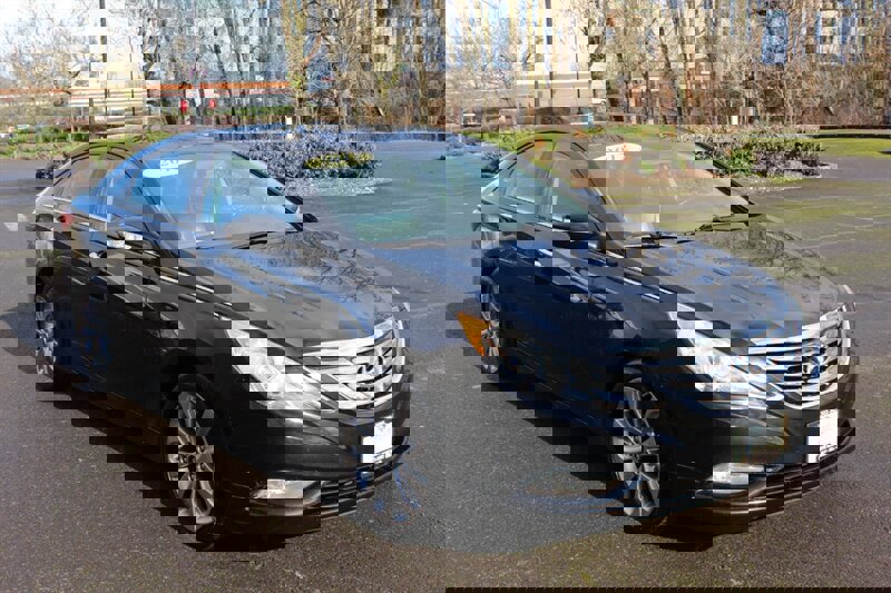 Used 2012 Hyundai Sonata Limited image 1