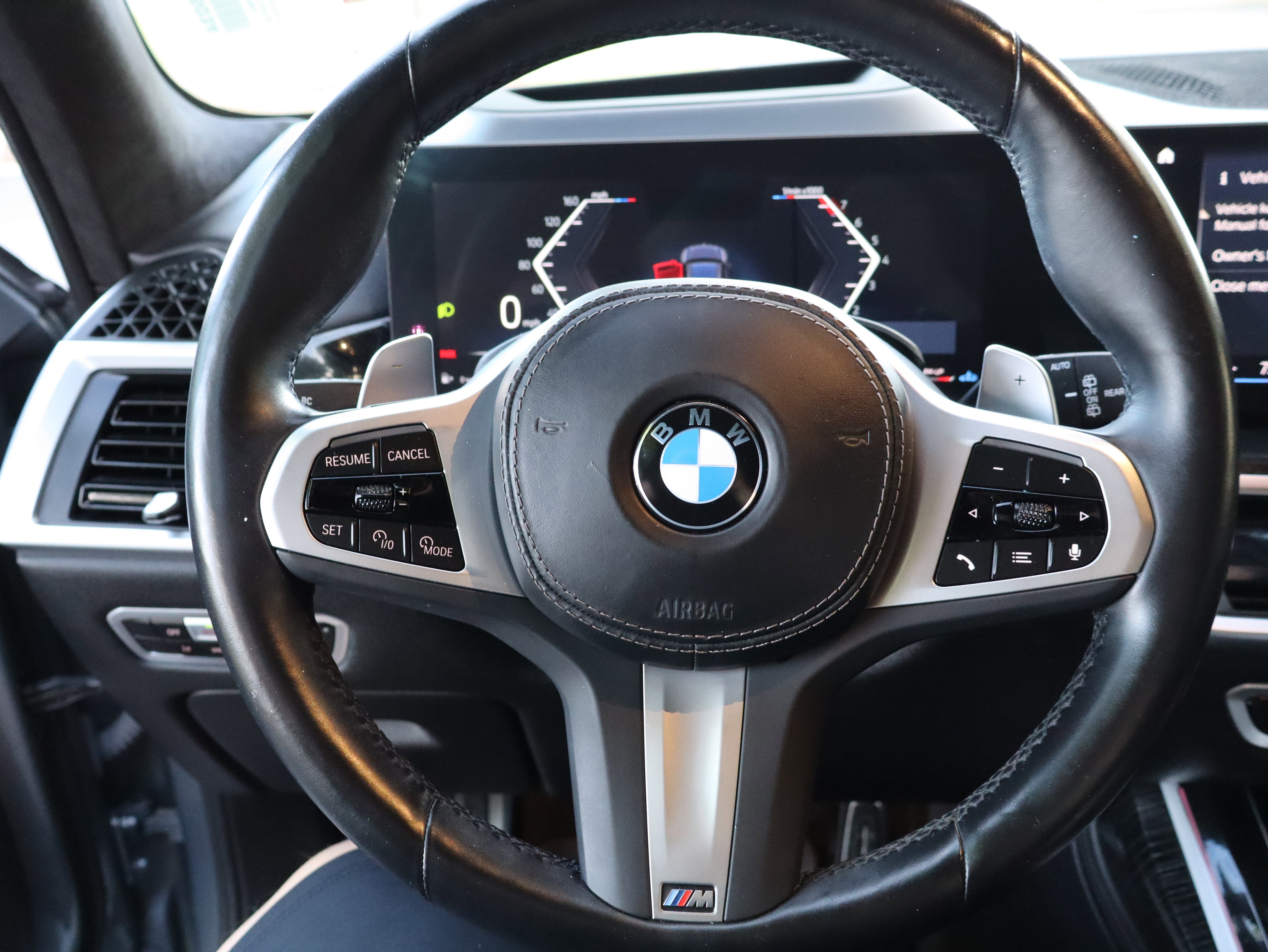 Used 2023 BMW X7 xDrive40i w/ Executive Package AWD/4WD image 24