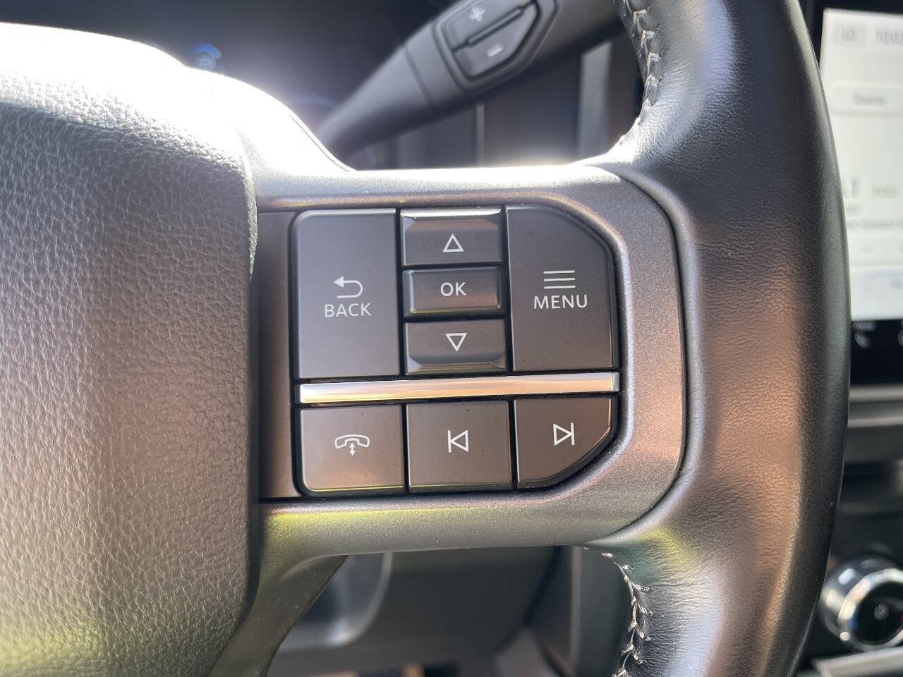 Used 2023 Ford F350 Lariat w/ Lariat Ultimate Package AWD/4WD image 22