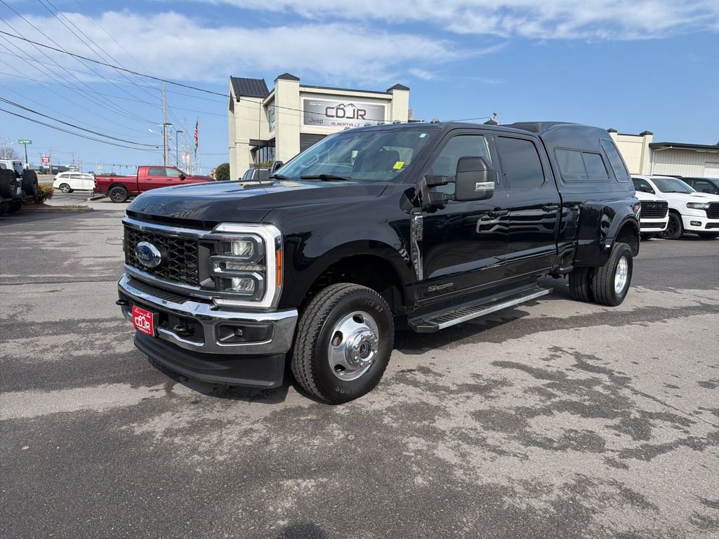 Used 2023 Ford F350 Lariat w/ FX4 Off-Road Package AWD/4WD image 2