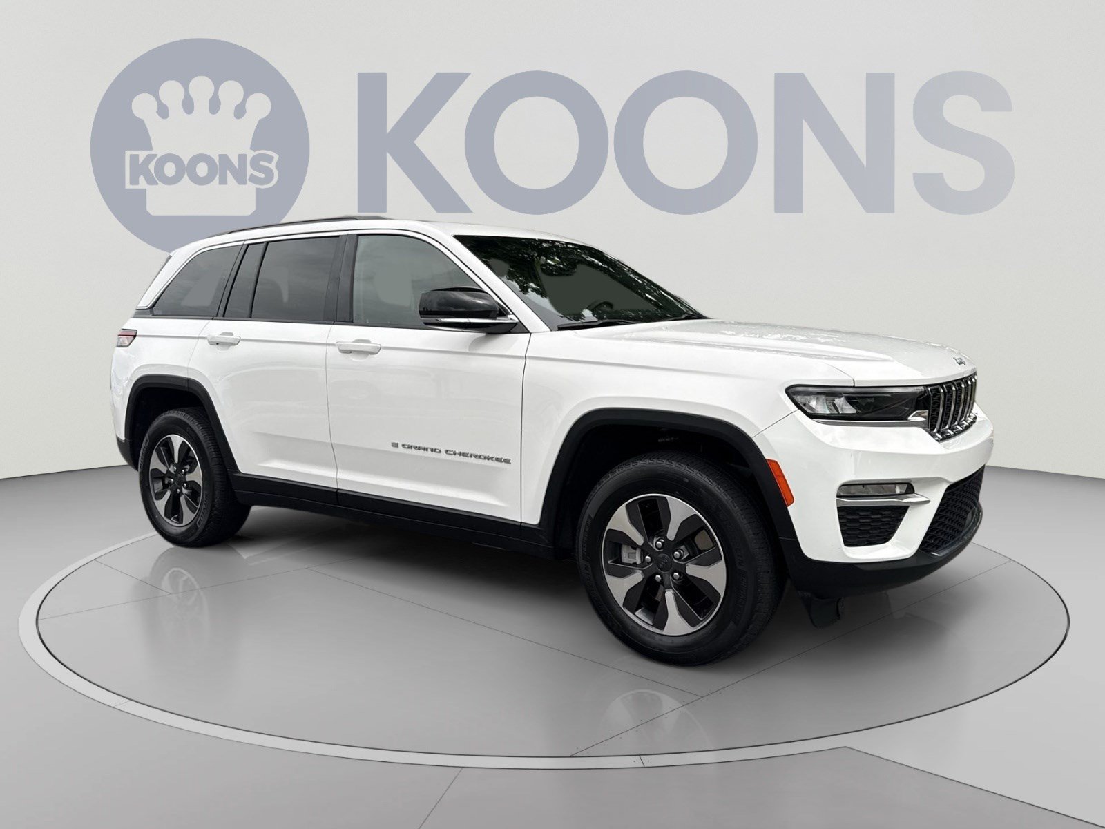 Used 2024 Jeep Grand Cherokee Limited 4xe AWD/4WD image 10