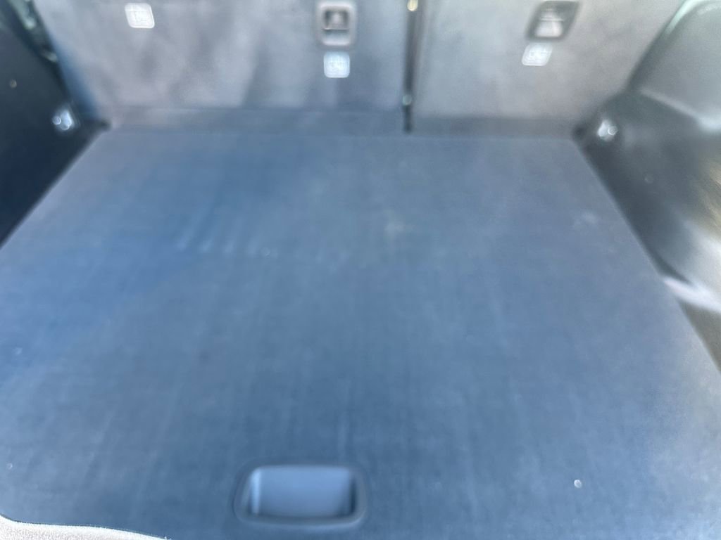 Used 2023 Jeep Grand Cherokee Altitude image 17