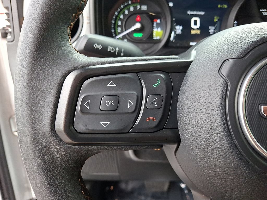 Used 2024 Jeep Wrangler Unlimited AWD/4WD image 20