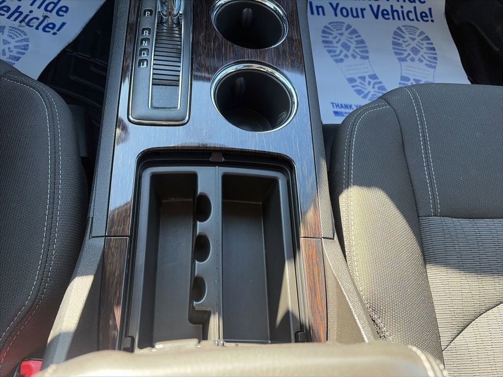 Used 2015 Chevrolet Traverse LT w/ Style and Technology Package image 23