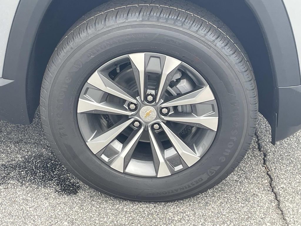 New 2026 Chevrolet Equinox LT FWD image 10