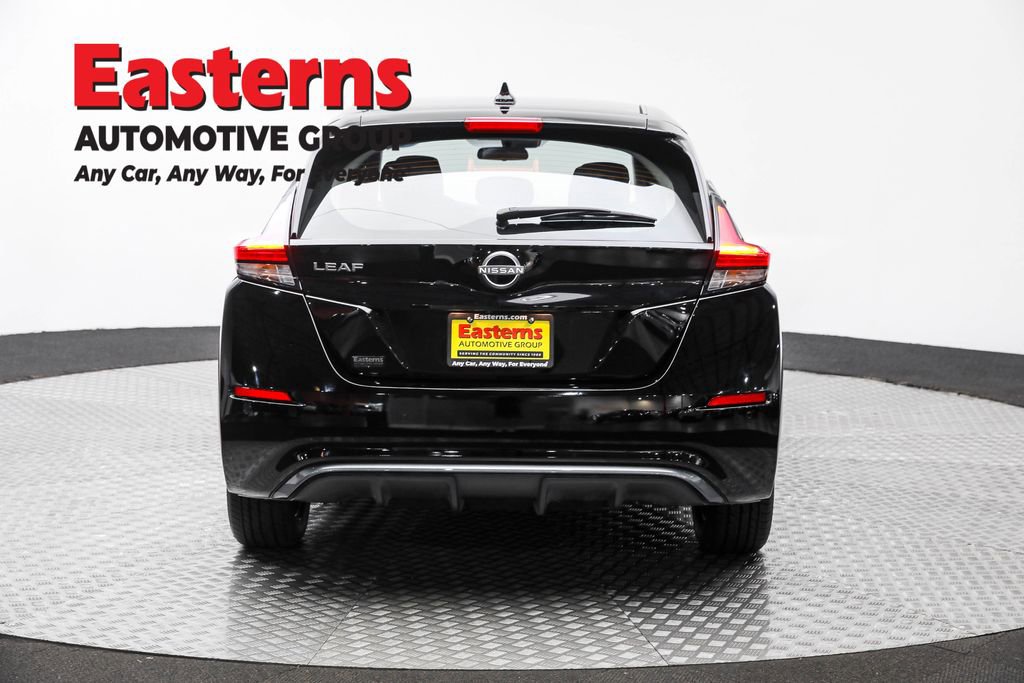 Used 2024 Nissan Leaf S image 6