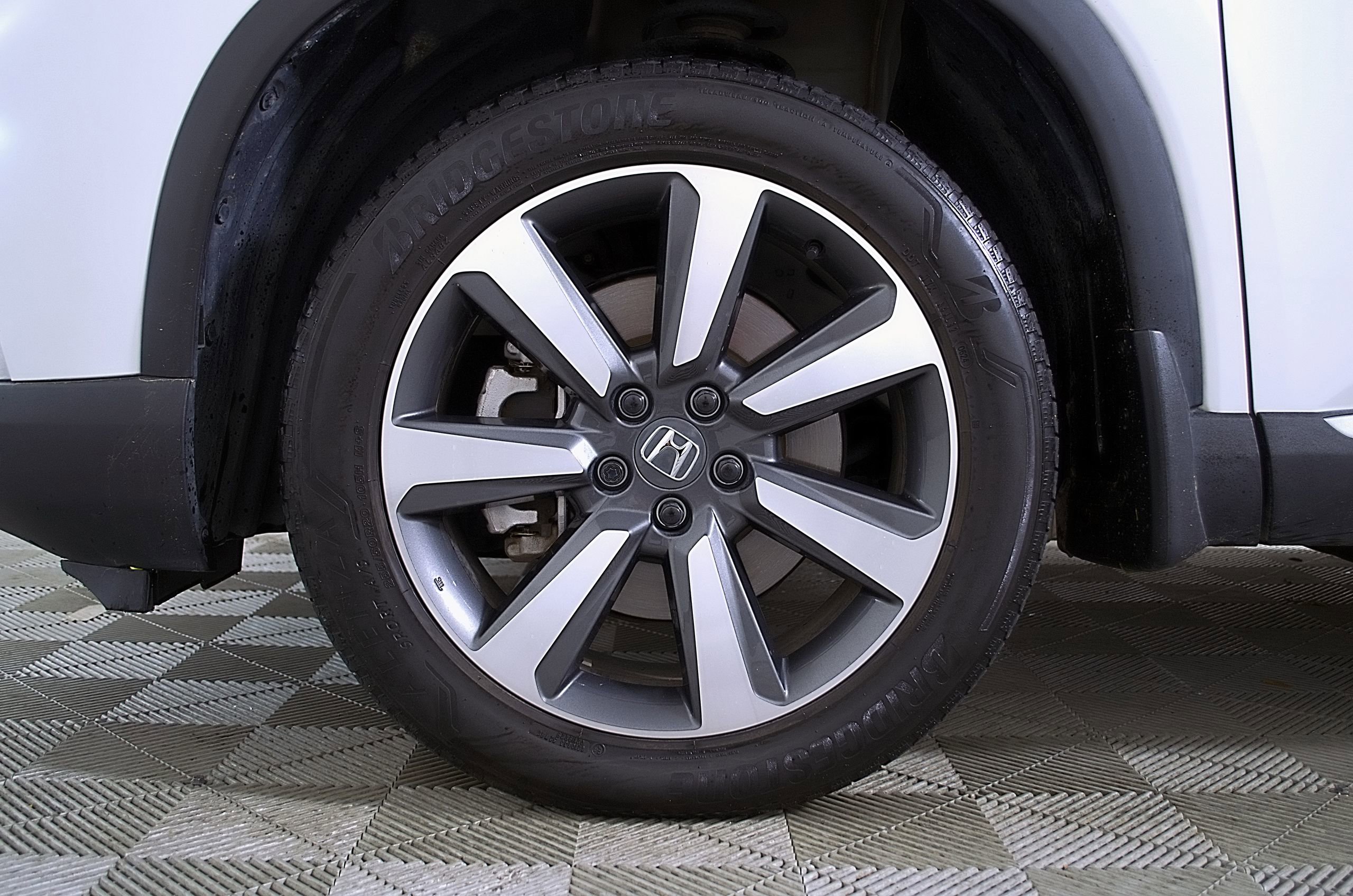 Used 2024 Honda Pilot Elite image 4