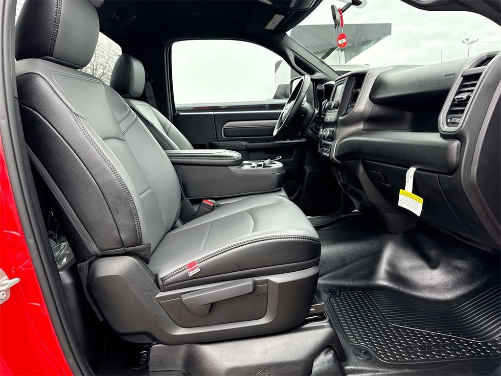 Used 2024 RAM 3500 Tradesman w/ Snow Chief Group image 30