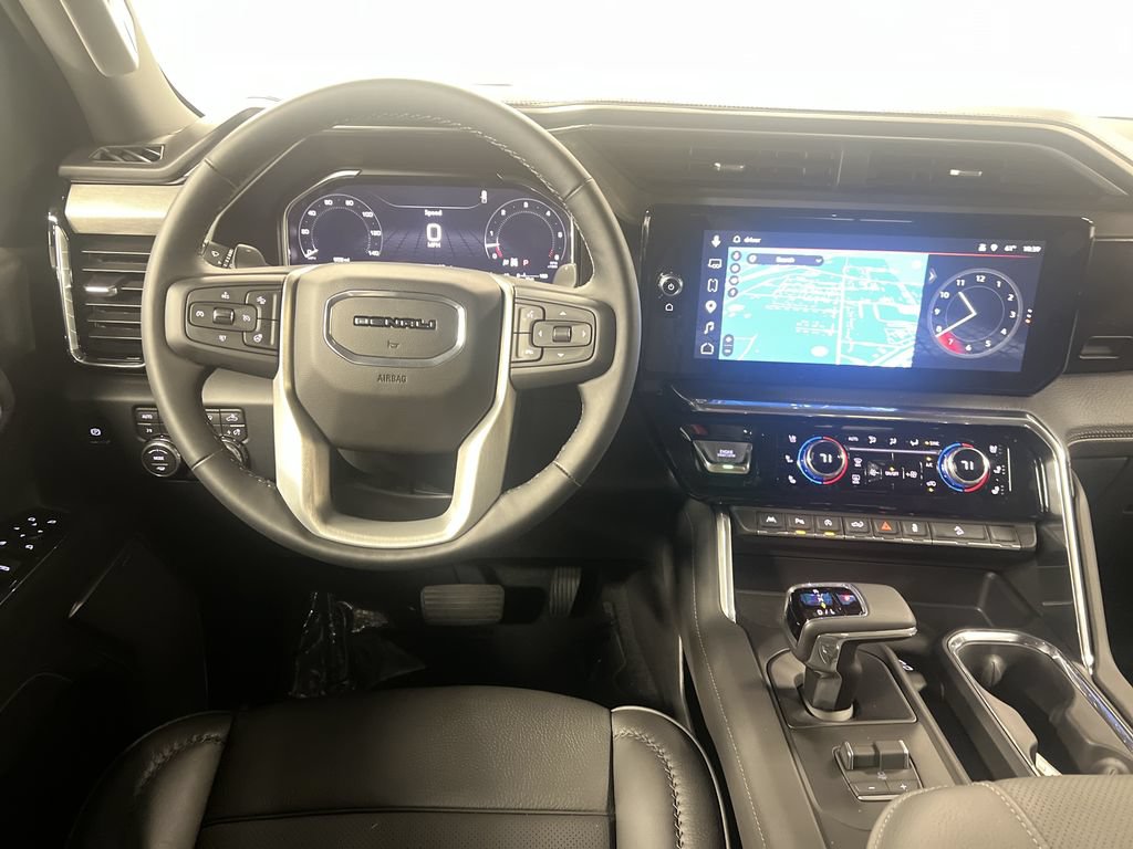 Certified 2026 GMC Sierra 1500 Denali w/ Denali Reserve Package AWD/4WD image 18