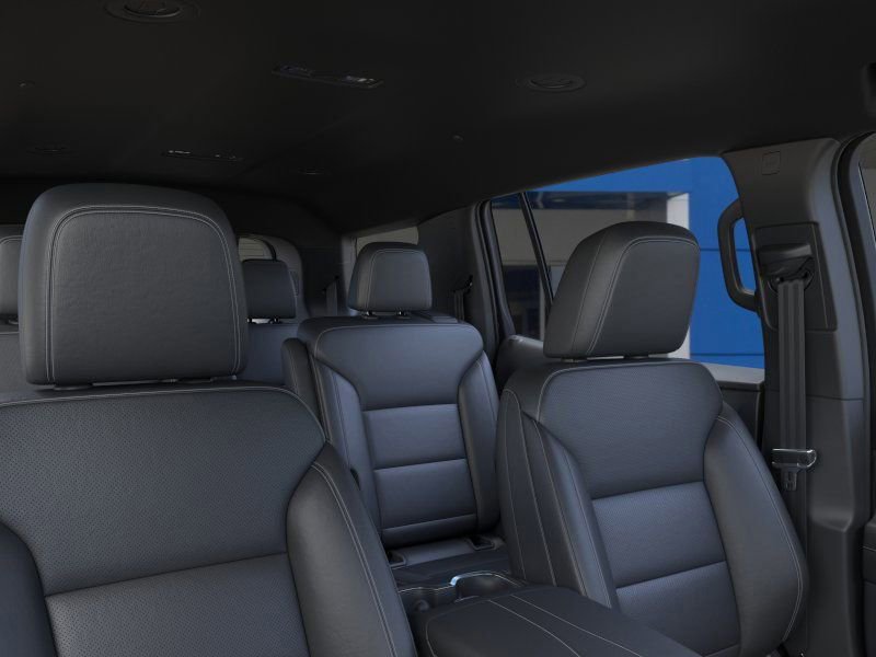 New 2026 Chevrolet Traverse LT w/ Driver Confidence Package FWD image 24