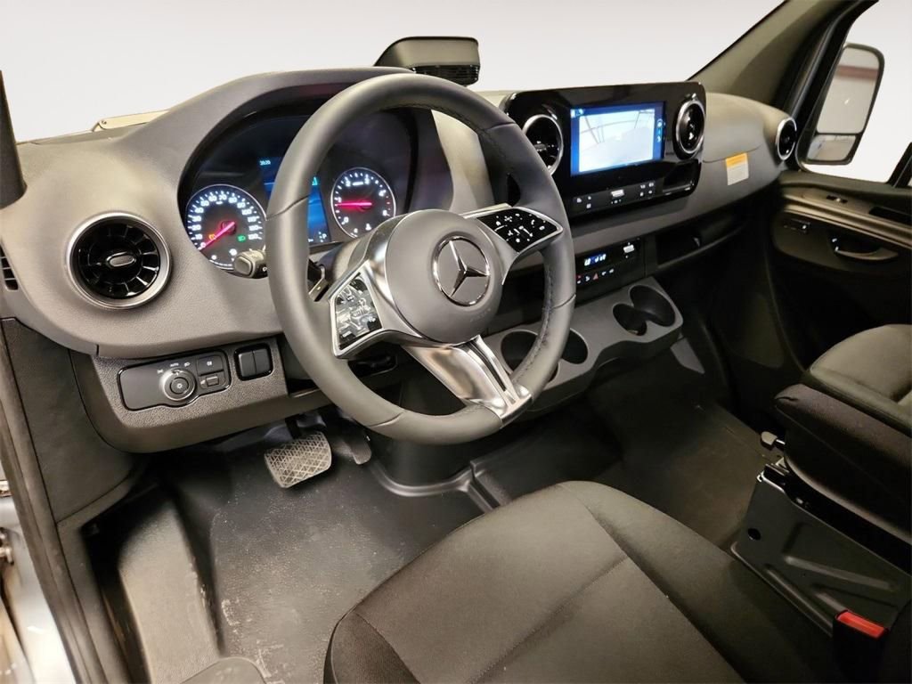 New 2025 Mercedes-Benz Sprinter 2500 image 6
