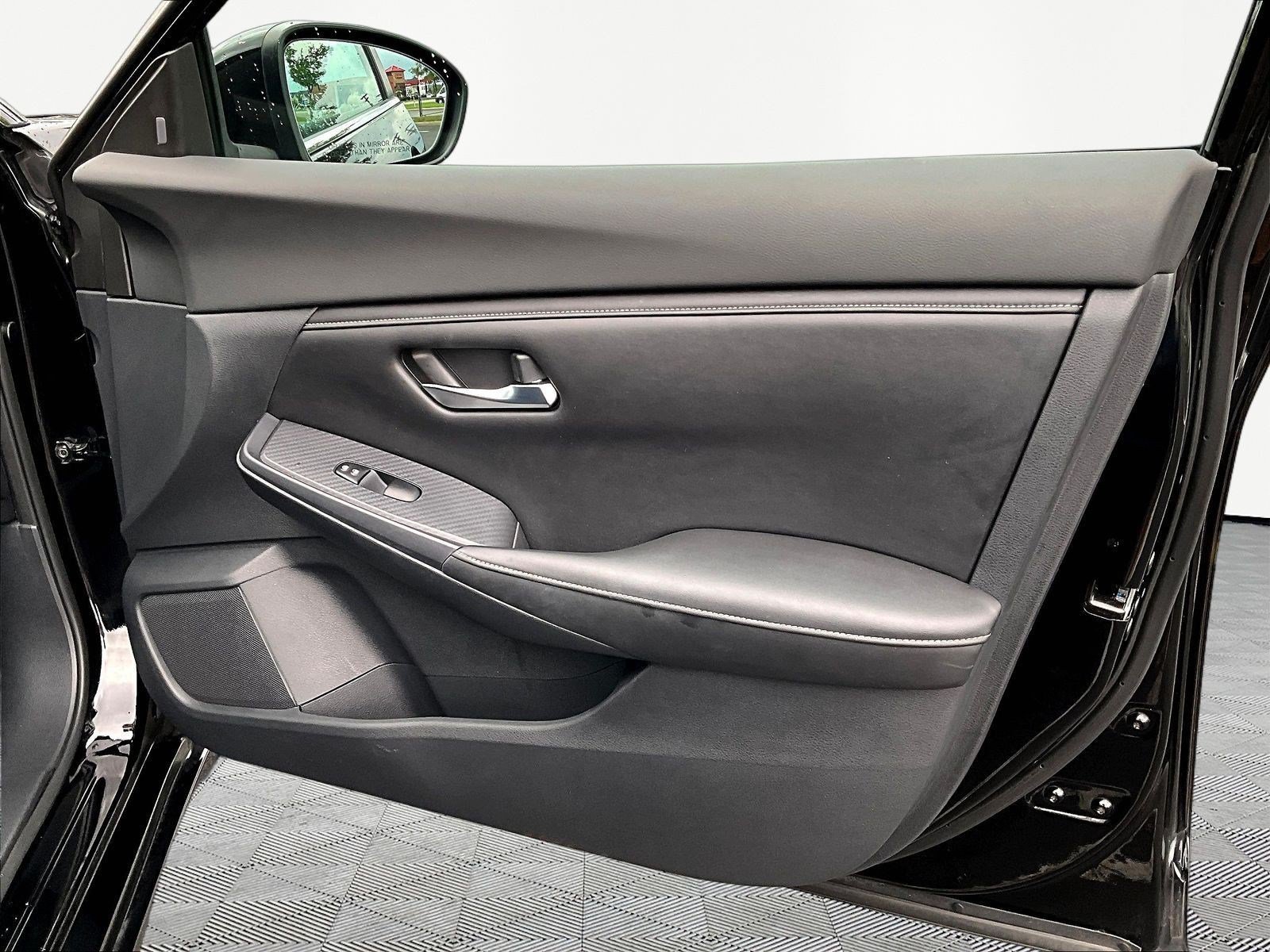 Used 2020 Nissan Sentra SV FWD image 28