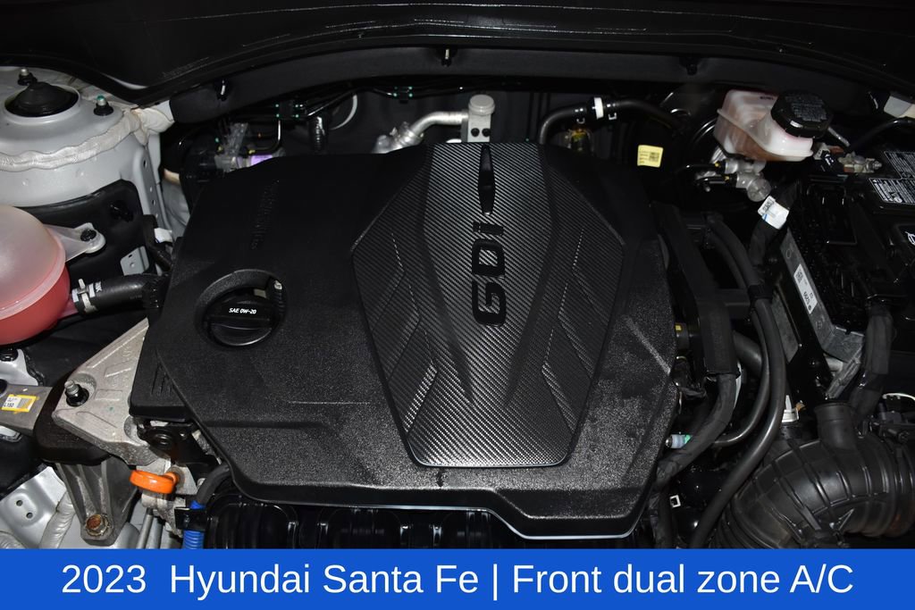 Used 2023 Hyundai Santa Fe SEL image 7