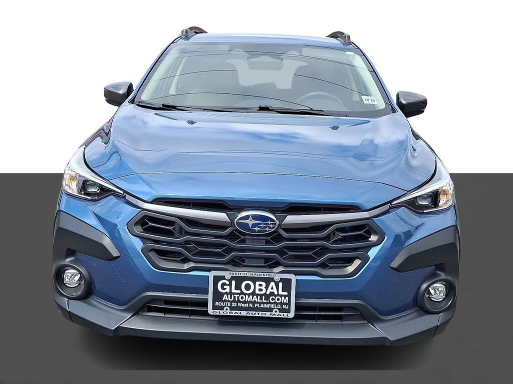 Used 2024 Subaru Crosstrek 2.0i Premium AWD/4WD image 2
