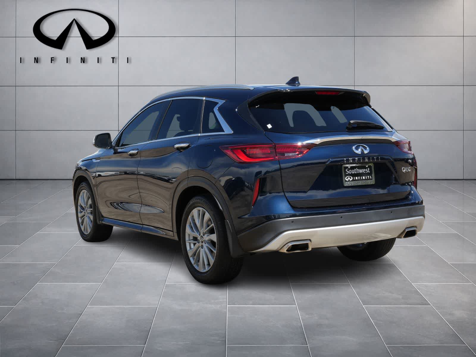 Certified 2024 INFINITI QX60 Luxe FWD image 5