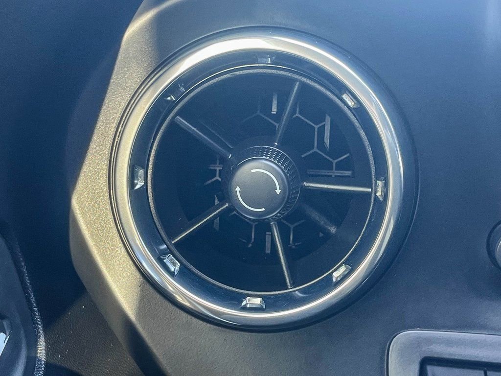 Used 2019 Chevrolet Camaro SS image 45