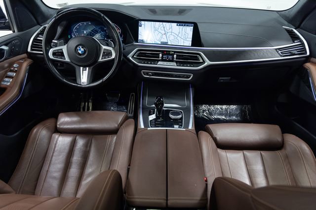 Used 2022 BMW X7 xDrive40i w/ M Sport Package AWD/4WD image 21