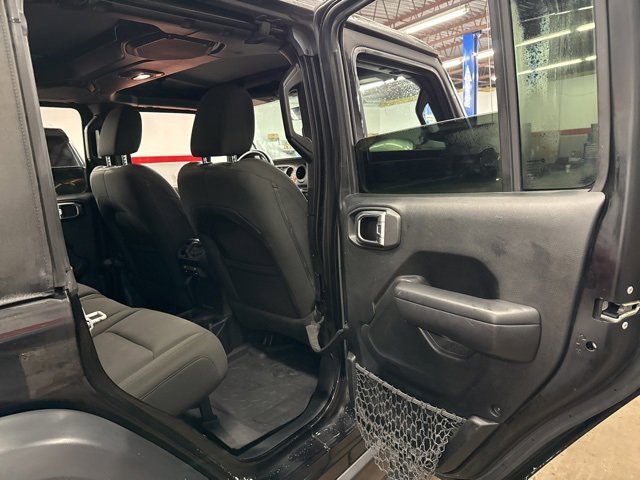 Used 2018 Jeep Wrangler Unlimited Sport S image 44
