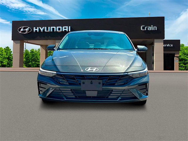 New 2025 Hyundai Elantra Limited image 12