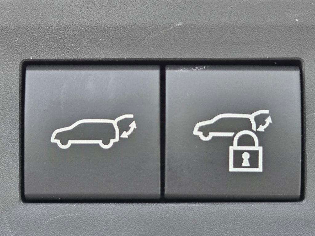 New 2026 Lexus TX 500h AWD w/ Technology Package image 31