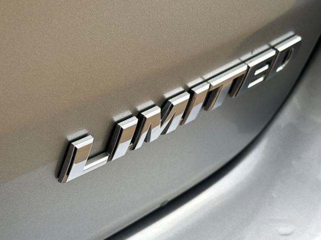 Used 2019 Toyota Highlander Limited image 10