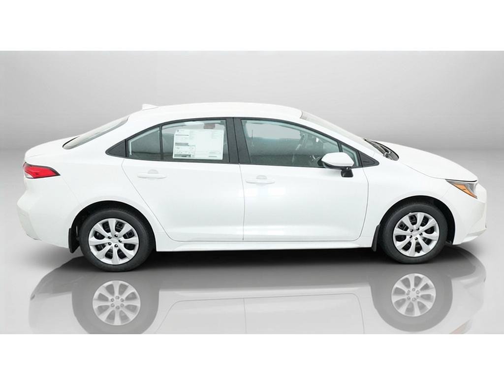 New 2027 Toyota Corolla LE FWD image 11
