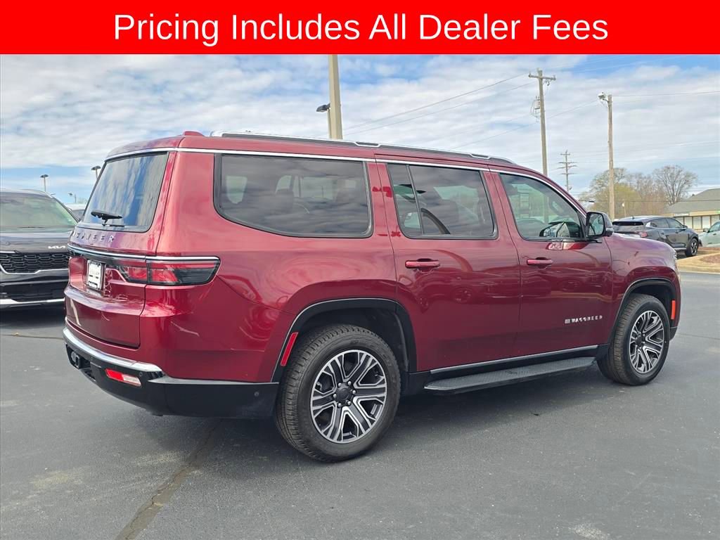 Used 2023 Jeep Wagoneer 4WD w/ Premium Group I image 3