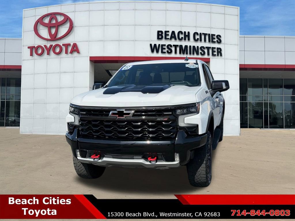Used 2022 Chevrolet Silverado 1500 ZR2 w/ Technology Package image 5