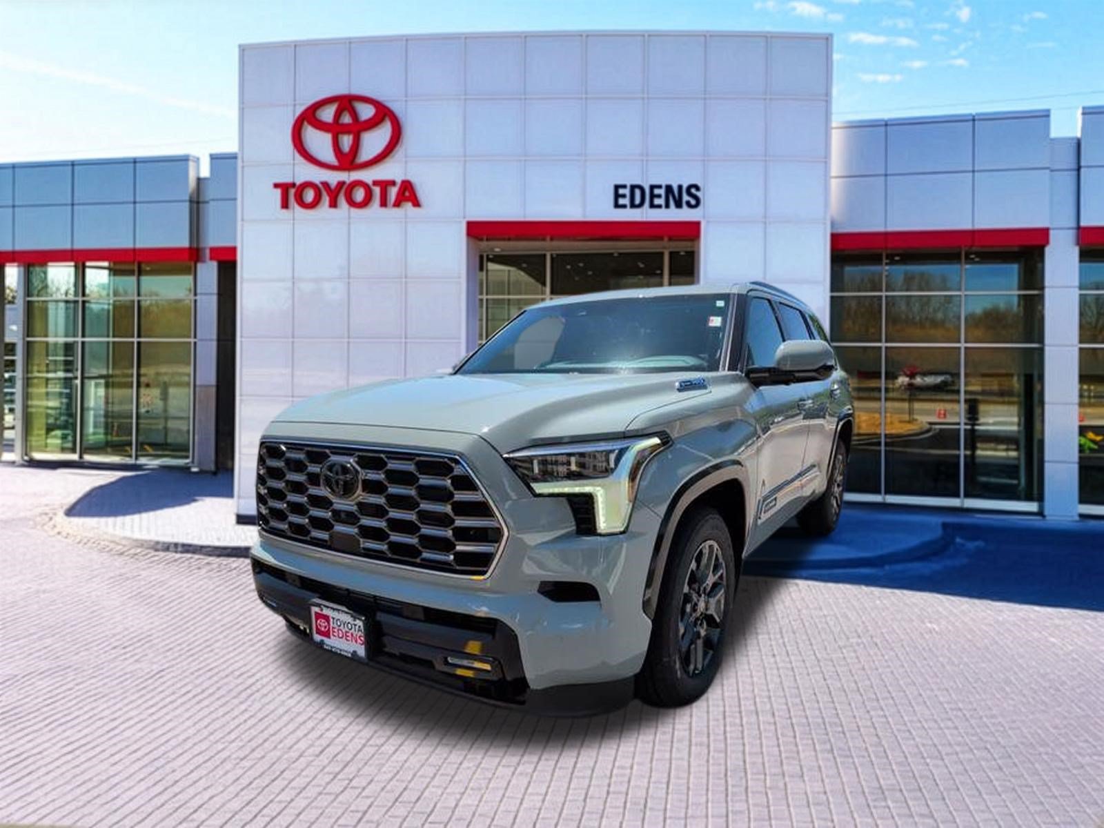 New 2026 Toyota Sequoia Platinum AWD/4WD image 9