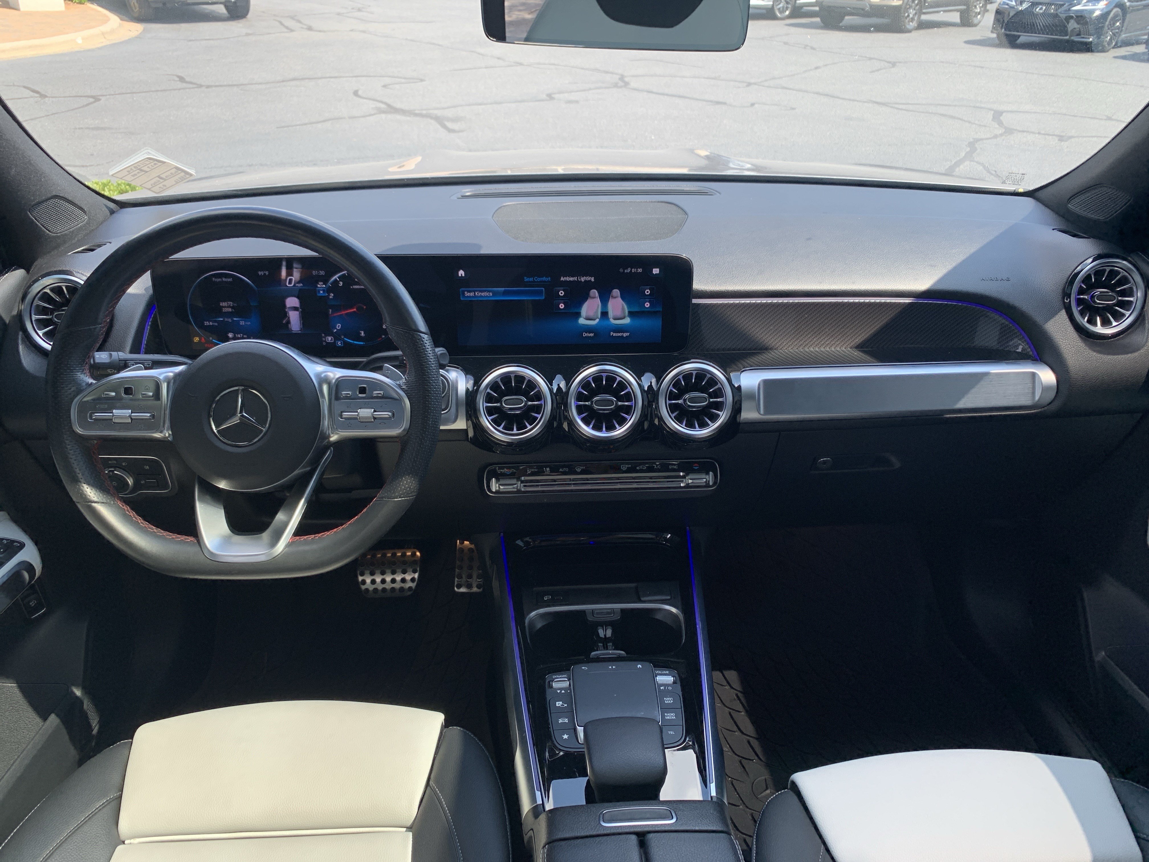 Used 2023 Mercedes-Benz GLB 250 image 30