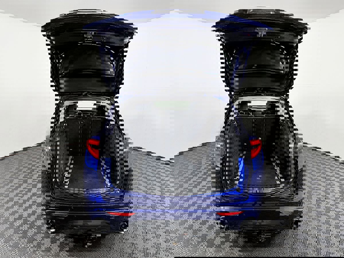 Used 2021 Alfa Romeo Stelvio Ti w/ Premium Package image 46