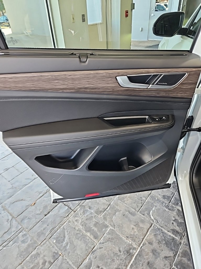 New 2026 Volkswagen Atlas SEL Premium R-Line image 22