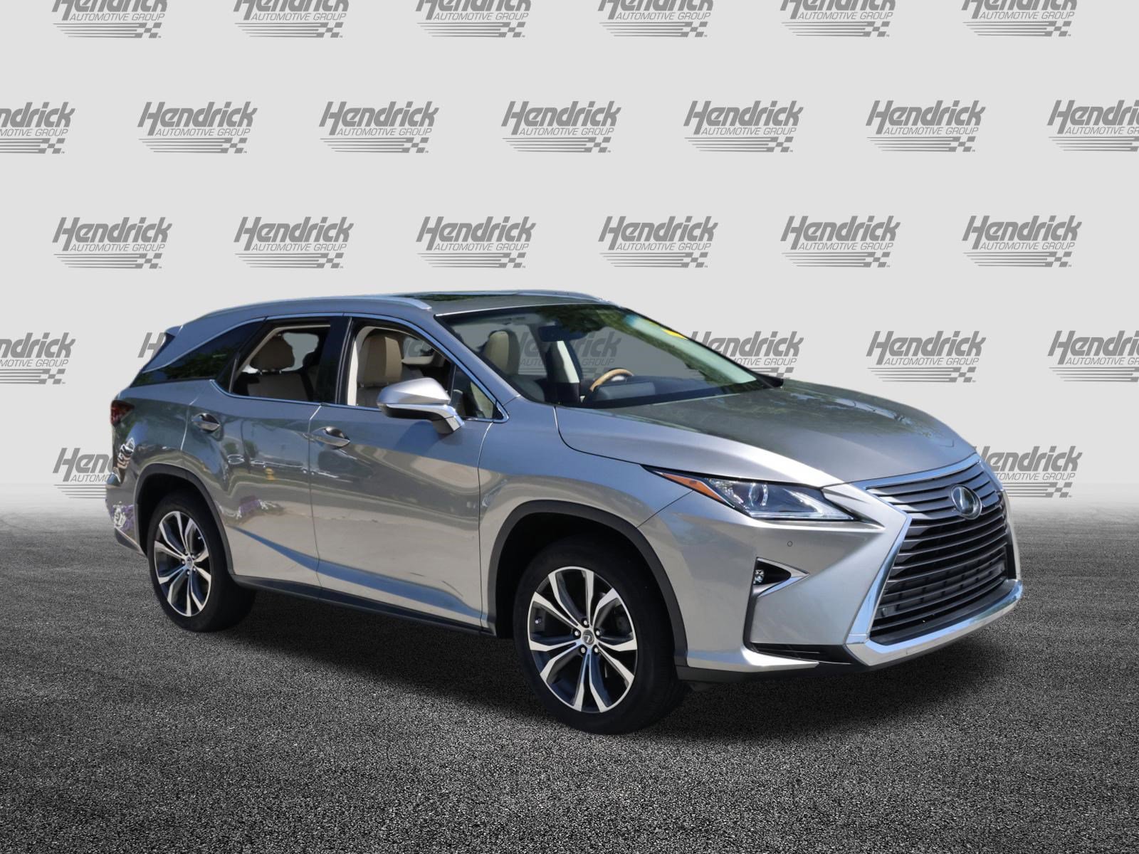 Used 2018 Lexus RX 350L FWD image 2