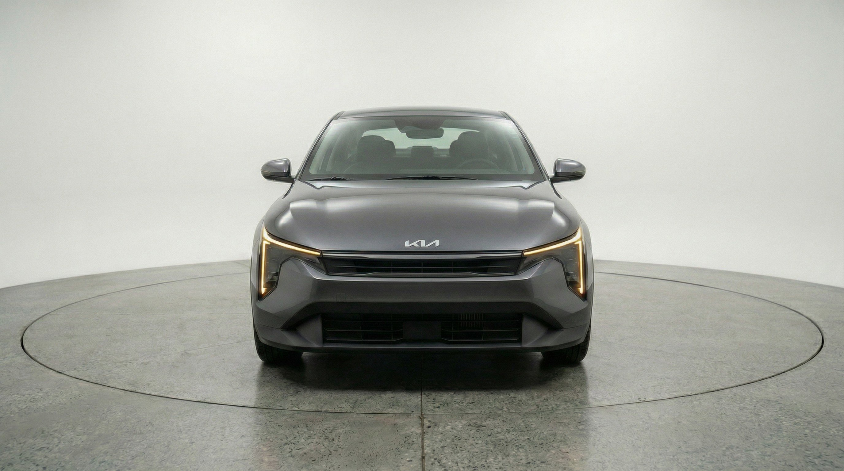 Used 2025 Kia K4 LXS image 2